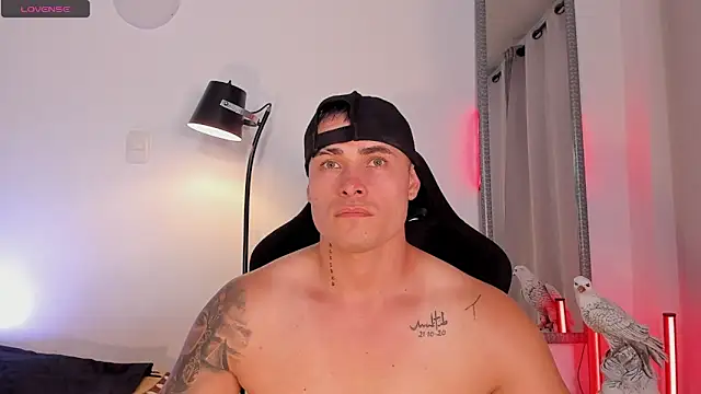 connorsmiith online show from June 5, 2026, 11:27 am