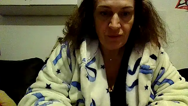 RubyyRosee online show from February 9, 2026, 7:12 am