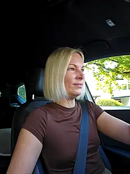 Sunny-Sin online show from September 28, 2025, 9:58 am