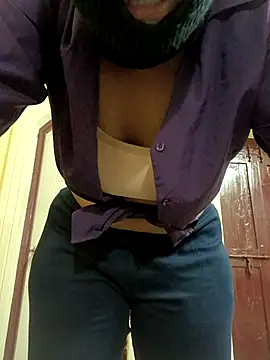 Snapshot of maya_telugu_22 chatting on November 11, 2025, 4:18 pm maya telugu 22 online show from November 11, 2025, 4:18 pm