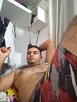 Snapshot of Hotguys111 chatting on February 16, 2026, 5:58 am Hotguys111 online show from February 16, 2026, 5:58 am