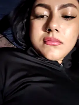 Megara 25 online show from October 29, 2025, 2:25 am