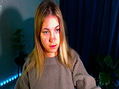 arlana klart online show from September 20, 2025, 1:28 am