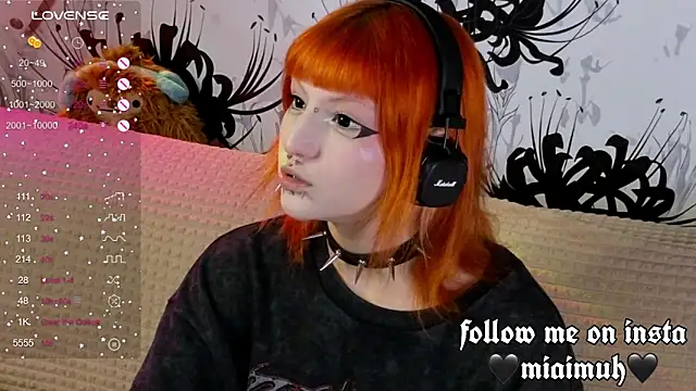 mia  yui online show from September 13, 2025, 5:18 am