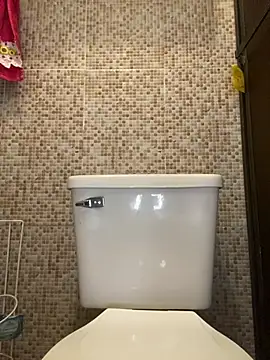 spink00 online show from April 19, 2026, 6:10 pm