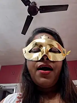 SIMIHOT online show from February 11, 2026, 8:08 am