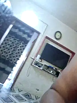 Snapshot of SIMIHOT chatting on May 5, 2026, 8:44 am SIMIHOT online show from May 5, 2026, 8:44 am
