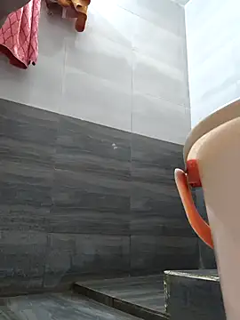 Sonalihot  online show from October 20, 2025, 4:46 am