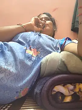 Snapshot of Sonalihot_ chatting on February 22, 2026, 8:13 am Sonalihot online show from February 22, 2026, 8:13 am