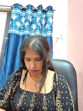 Snapshot of Sonalihot_ chatting on February 28, 2026, 6:42 pm Sonalihot online show from February 28, 2026, 6:42 pm
