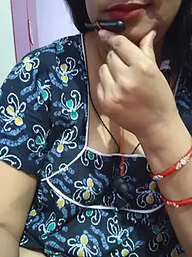 Sonalihot  online show from July 15, 2026, 6:46 pm