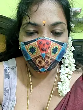 Snapshot of Tamil_Mithra chatting on July 4, 2026, 9:21 pm Tamil Mithra online show from July 4, 2026, 9:21 pm