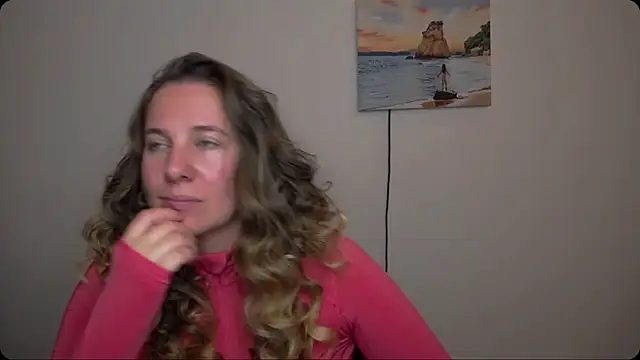 Snapshot of Darklure_ chatting on October 13, 2025, 4:07 pm Darklure online show from October 13, 2025, 4:07 pm