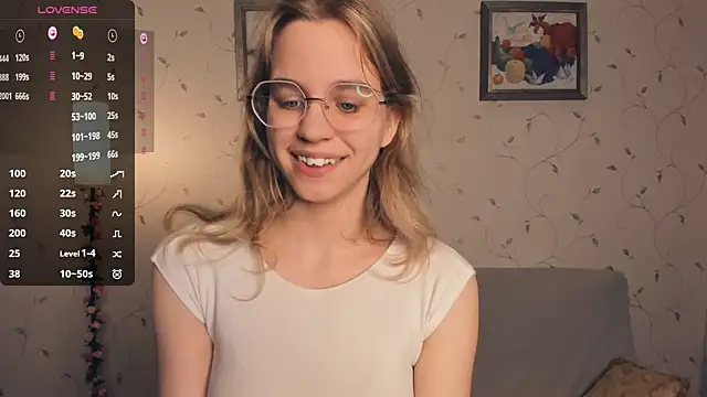 JoanBaggott online show from December 19, 2025, 8:38 pm