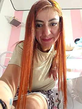 Snapshot of sandy_y chatting on September 16, 2025, 5:58 pm sandy y online show from September 16, 2025, 5:58 pm