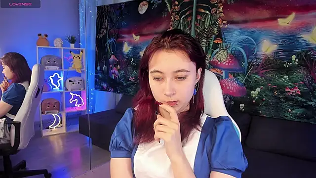 ClaraParks online show from October 30, 2025, 6:41 pm