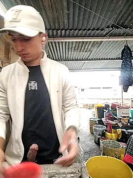 Dani22cmhot online show from January 10, 2026, 6:42 pm