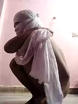 amolicars online show from October 22, 2025, 4:35 am