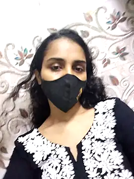 Snapshot of Zoya_G chatting on February 22, 2026, 10:58 am Zoya G online show from February 22, 2026, 10:58 am