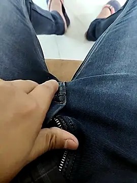 Jerry patel01 online show from February 19, 2026, 9:16 am