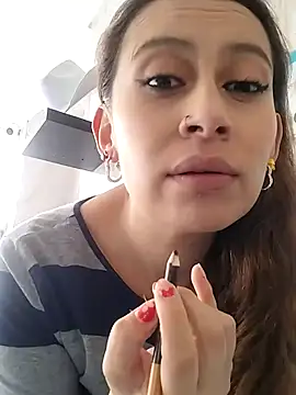 VidiaStons online show from November 2, 2025, 2:52 pm