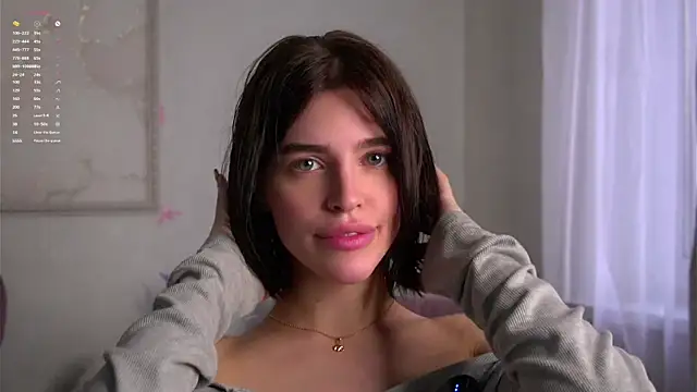 EleneButton online show from March 5, 2026, 1:12 am