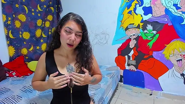 RoxyandAron2 online show from September 19, 2025, 1:40 am