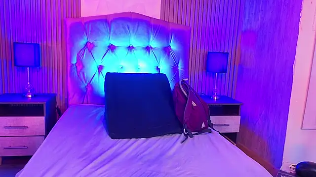 Bonnali lune online show from March 27, 2026, 4:18 am