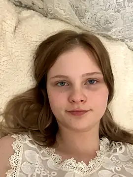 everydayy online show from November 2, 2025, 5:15 pm