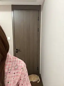 EnEn xiaobao online show from December 17, 2025, 12:55 pm