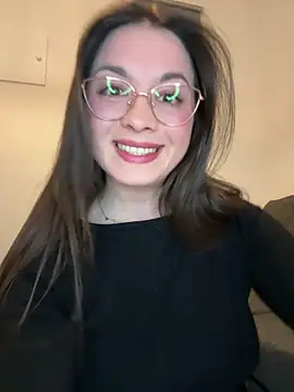 liloush   online show from March 18, 2026, 9:07 pm