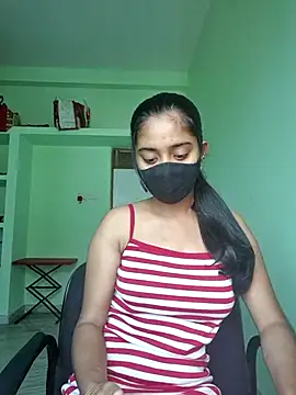 Snapshot of shrutee12 chatting on February 4, 2026, 6:52 am shrutee12 online show from February 4, 2026, 6:52 am