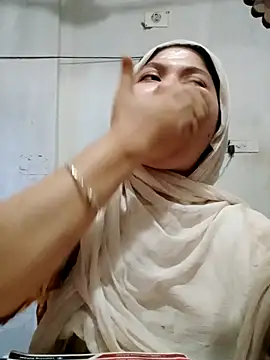 Snapshot of Nusrat-N chatting on July 14, 2026, 12:57 am Nusrat-N online show from July 14, 2026, 12:57 am