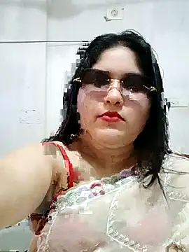 Snapshot of Nusrat-N chatting on July 16, 2026, 5:02 am Nusrat-N online show from July 16, 2026, 5:02 am