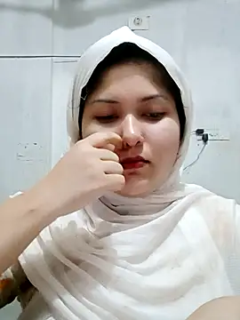 Snapshot of Nusrat-N chatting on July 19, 2026, 4:00 pm Nusrat-N online show from July 19, 2026, 4:00 pm