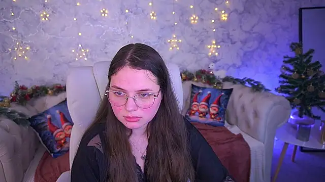 SophieDreamss online show from January 5, 2026, 9:40 pm