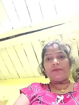 Snapshot of Samiya-143 chatting on September 19, 2025, 10:32 pm Samiya-143 online show from September 19, 2025, 10:32 pm
