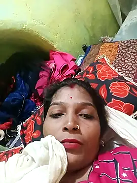 Snapshot of Samiya-143 chatting on October 9, 2025, 8:23 am Samiya-143 online show from October 9, 2025, 8:23 am