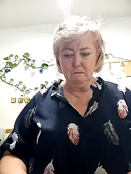 TerezaVelvet online show from October 6, 2025, 10:02 am