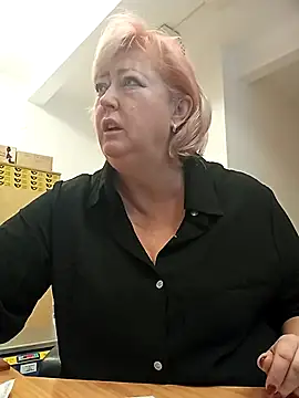 TerezaVelvet online show from October 13, 2025, 7:08 am