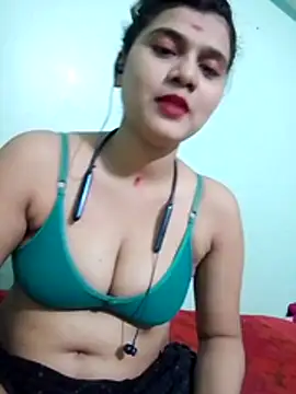 Snapshot of Kavya-Tiwari chatting on June 18, 2026, 6:01 pm Kavya-Tiwari online show from June 18, 2026, 6:01 pm