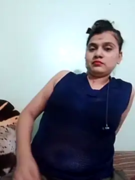 Snapshot of Kavya-Tiwari chatting on June 21, 2026, 10:18 am Kavya-Tiwari online show from June 21, 2026, 10:18 am