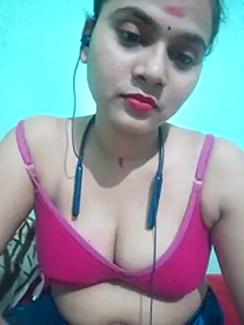 Snapshot of Kavya-Tiwari chatting on June 24, 2026, 6:51 pm Kavya-Tiwari online show from June 24, 2026, 6:51 pm