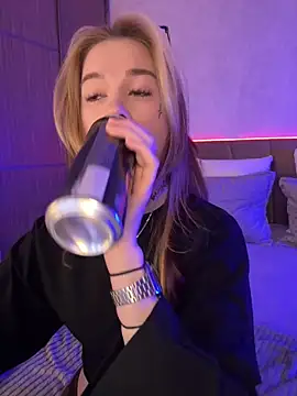 Marryme- online show from April 9, 2026, 1:49 pm