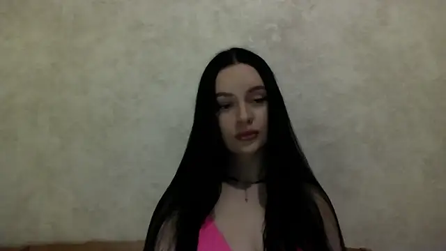 Lulii24 online show from January 9, 2026, 9:49 pm