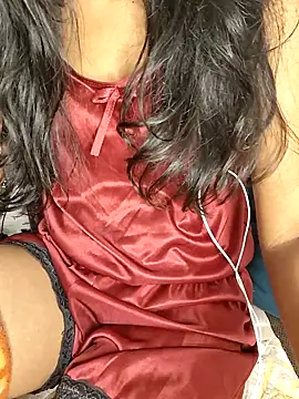 trending tamizhachii online show from December 18, 2025, 7:09 pm