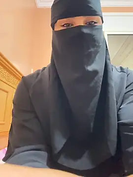  Laiali  online show from September 27, 2025, 11:37 am