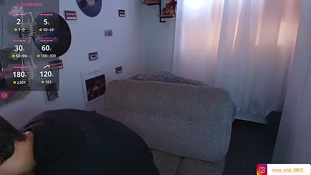 Snapshot of Nick_Bangover_ chatting on November 7, 2025, 5:46 pm Nick Bangover online show from November 7, 2025, 5:46 pm