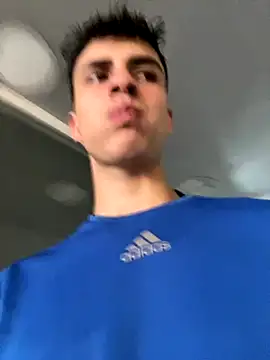 AdrianRinaldi online show from October 18, 2025, 8:20 pm