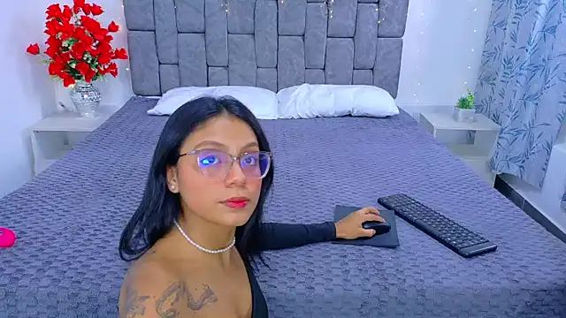 Snapshot of Soffia_Konig_ chatting on February 11, 2026, 12:32 pm Soffia Konig online show from February 11, 2026, 12:32 pm